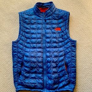Northface Thermo ball high quality high fashion men’s vest.